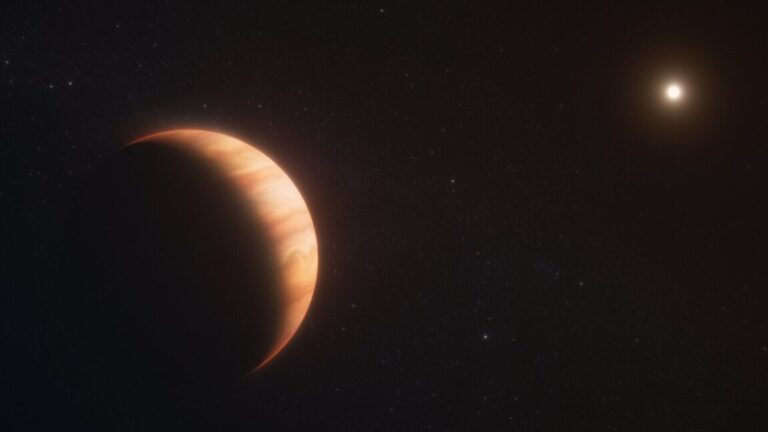 A Jupiter-size planet that escaped its star's death